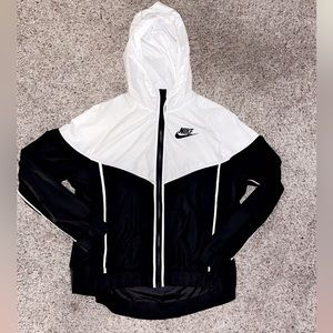 nike wind breaker!